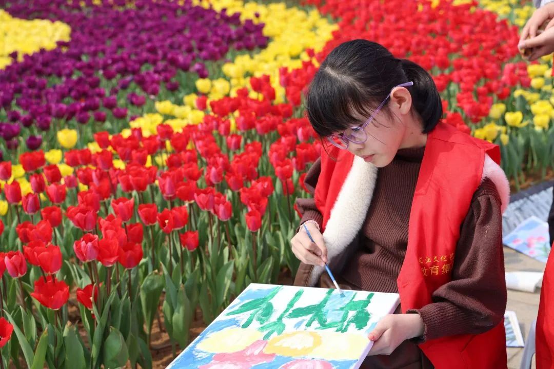 春花“顶流”上线！来这里和郁金香花海撞个满怀~1116 作者:一寸月光 帖子ID:198275 春花,上线,这里,金香花,花海